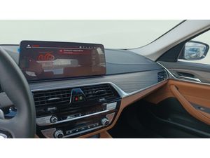 BMW Serie 5 540i 245 kW (333 CV)  - Foto 13