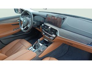 BMW Serie 5 540i 245 kW (333 CV)  - Foto 8