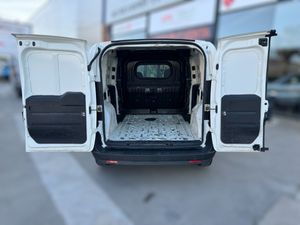 Fiat Doblo Cargo 1,3 MULTIJET 95CV   - Foto 9