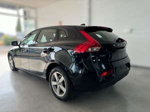 Volvo V40 D2 MOMENTUM 116CV   - Foto 9