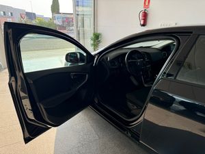 Volvo V40 D2 MOMENTUM 116CV   - Foto 16