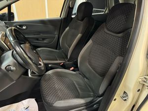 Renault Captur ZEN 1.5 dci   - Foto 17