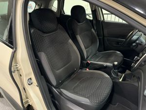 Renault Captur ZEN 1.5 dci   - Foto 32