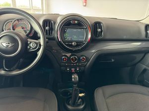 MINI Countryman COUNTRYMAN COOPER 136CV AUT.   - Foto 25