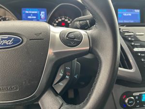 Ford Focus Titanium   - Foto 24