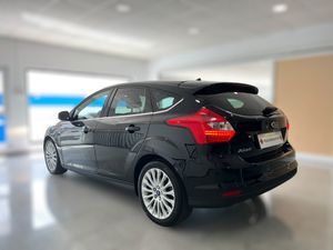 Ford Focus Titanium   - Foto 9