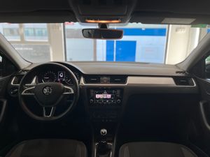 Skoda Rapid 1.6 TDI AMBITION 1.6 TDI  - Foto 22