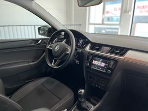 Skoda Rapid 1.6 TDI AMBITION 1.6 TDI  - Foto 21