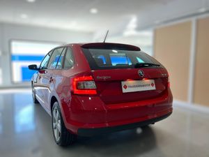 Skoda Rapid 1.6 TDI AMBITION 1.6 TDI  - Foto 9
