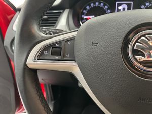 Skoda Rapid 1.6 TDI AMBITION 1.6 TDI  - Foto 24