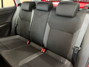 Skoda Rapid 1.6 TDI AMBITION 1.6 TDI  - Foto 16