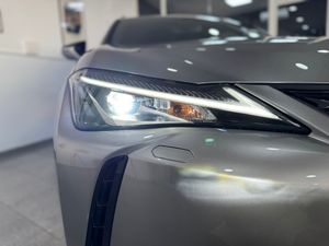 Lexus UX 250h Hybrid Premium   - Foto 68