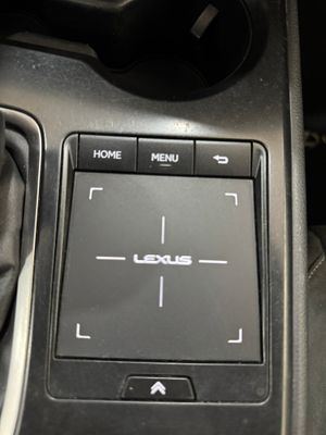 Lexus UX 250h Hybrid Premium   - Foto 43