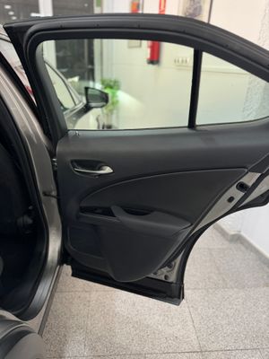Lexus UX 250h Hybrid Premium   - Foto 71