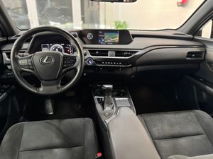 Lexus UX 250h Hybrid Premium   - Foto 37