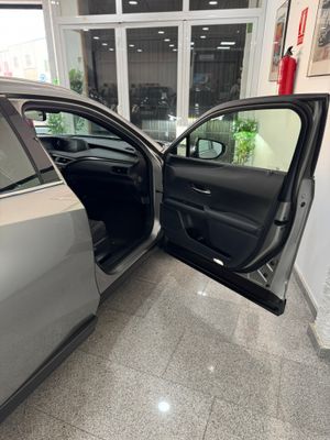 Lexus UX 250h Hybrid Premium   - Foto 72