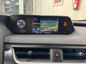 Lexus UX 250h Hybrid Premium   - Foto 54