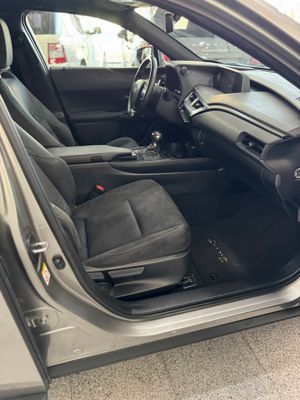 Lexus UX 250h Hybrid Premium   - Foto 67