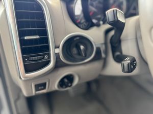 Porsche Cayenne Turbo 500cv   - Foto 33