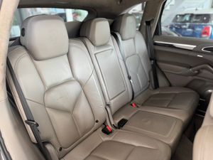 Porsche Cayenne Turbo 500cv   - Foto 80