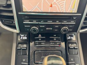 Porsche Cayenne Turbo 500cv   - Foto 47
