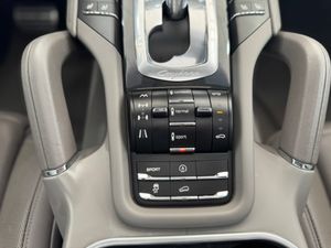 Porsche Cayenne Turbo 500cv   - Foto 46