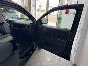 Jeep Compass 2.2 CRD 163CV LIMITED 4X4   - Foto 57