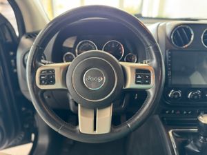 Jeep Compass 2.2 CRD 163CV LIMITED 4X4   - Foto 29