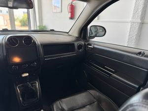 Jeep Compass 2.2 CRD 163CV LIMITED 4X4   - Foto 32