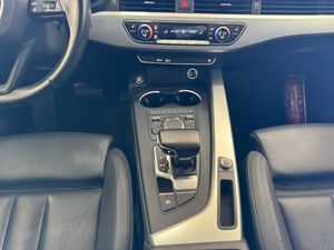 Audi A4 AVANT 2.0 TDI SPORT S-TRONIC   - Foto 31