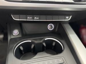 Audi A4 AVANT 2.0 TDI SPORT S-TRONIC   - Foto 34