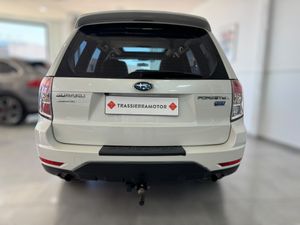 Subaru Forester SPORT PLUS 2.0D 146CV 4X4   - Foto 12