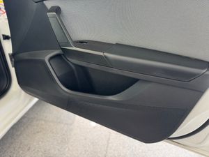 Seat Leon 2.0 TDI STYLE GO 2021   - Foto 60