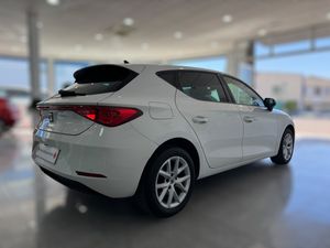Seat Leon 2.0 TDI STYLE GO 2021   - Foto 14
