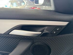 BMW X1 18D sDRIVE 150CV  AUTOMÁTICO ADVANTAGE RESTYLING   - Foto 22