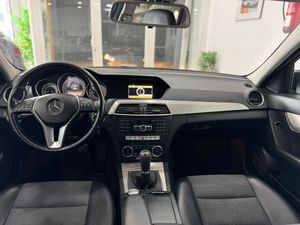 Mercedes Clase C BREAK AVANTGARDE 2.2 200d 136cv   - Foto 31