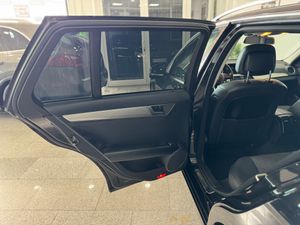 Mercedes Clase C BREAK AVANTGARDE 2.2 200d 136cv   - Foto 47