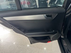 Mercedes Clase C BREAK AVANTGARDE 2.2 200d 136cv   - Foto 48