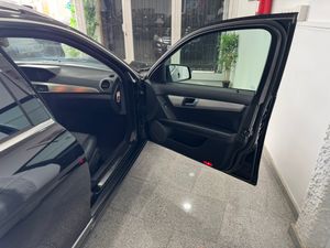Mercedes Clase C BREAK AVANTGARDE 2.2 200d 136cv   - Foto 55
