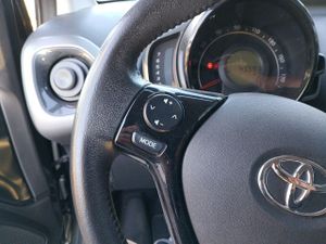 Toyota Aygo 1.0 VVT-I X-PLAY 72 5P - Foto 14