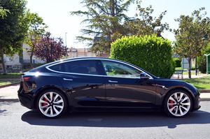 Tesla Model 3 Performance AWD  - Foto 4