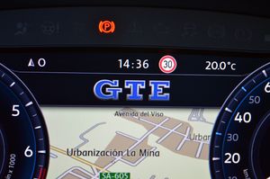 Volkswagen Passat Variant GTE PHEV 218cv  - Foto 90