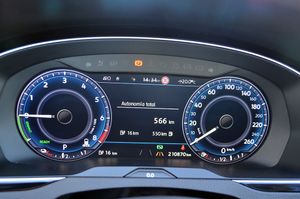 Volkswagen Passat Variant GTE PHEV 218cv  - Foto 32