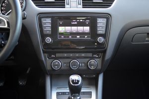 Skoda Octavia 1.6 Tdi 105cv Ambition - Foto 14