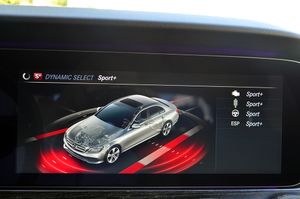 Mercedes Clase E 350d 4MATIC 9G-Tronic 258cv AMG - Foto 81