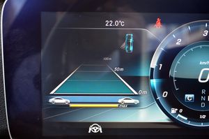 Mercedes Clase E 350d 4MATIC 9G-Tronic 258cv AMG - Foto 30