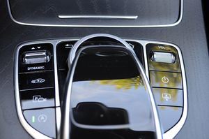 Mercedes Clase E 350d 4MATIC 9G-Tronic 258cv AMG - Foto 28