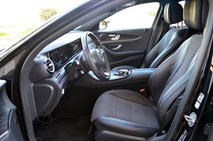 Mercedes Clase E 350d 4MATIC 9G-Tronic 258cv AMG - Foto 7