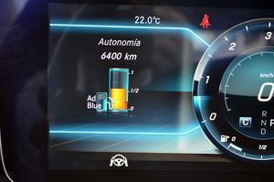 Mercedes Clase E 350d 4MATIC 9G-Tronic 258cv AMG - Foto 32