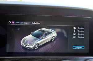 Mercedes Clase E 350d 4MATIC 9G-Tronic 258cv AMG - Foto 82